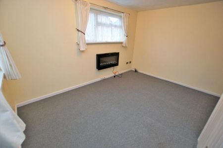 1 bedroom semi-detached house to rent - Photo 4