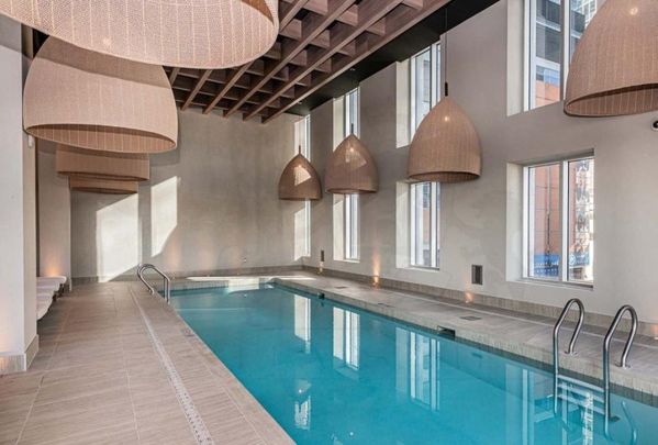 1288 Rue St-Antoine O., Montréal - Photo 1