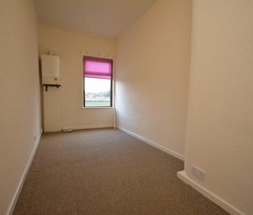 2 bed House - Terraced for Rent - Photo 2