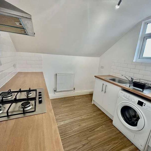 Balmoral Road, Gillingham, ME7 - Photo 1