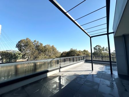 224 Beavers Road, Northcote - Photo 3