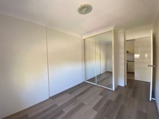 Two-Bedroom Unit - Walking distance to Parramatta CBD - Photo 1