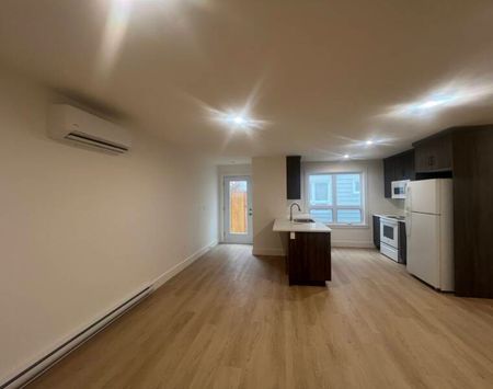 Beautiful brand new 2 bed apartments in central location - Photo 4