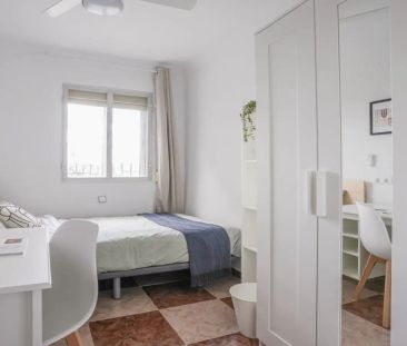 Room for rent in great apartment located in Madrid - Foto 4