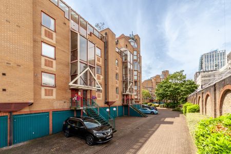 1 Bed Flat, China Court, E1W - Photo 3