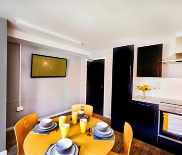 Room in a Shared House, Woodhouse Flats, LS2 - Photo 2