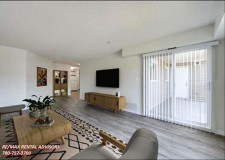 #309 8117 114 Avenue Northwest - Photo 2