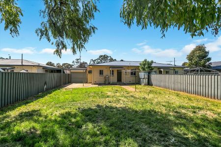 8 Header Avenue, 5108, Salisbury North Sa - Photo 4