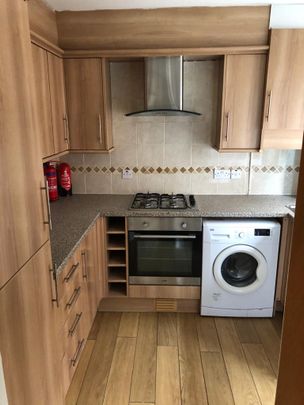 16 Peterborough Avenue - Photo 1