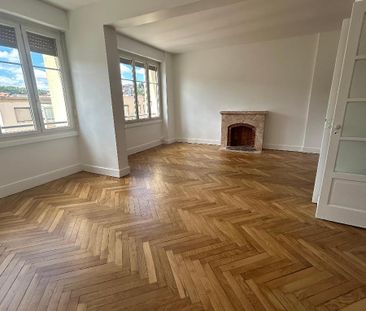 Location Appartement 3 pièces 92m² ST ETIENNE 42100 - Photo 1