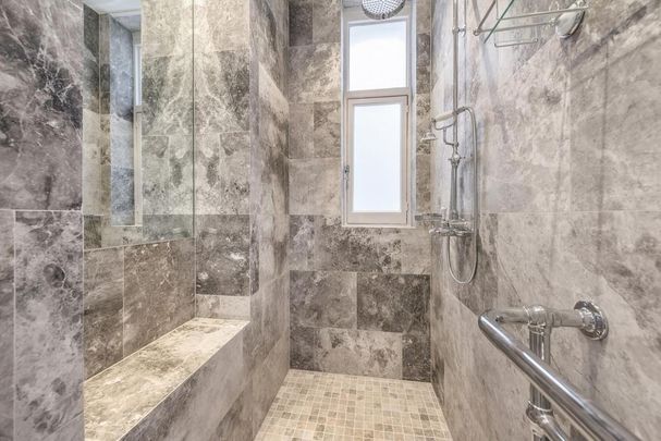 5 bedroom flat to rent - Photo 1