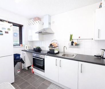 1 bed apartment to rent in Roots Hall Drive, Southend-on-Sea, SS2 - Photo 4