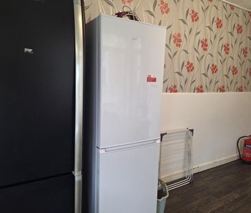 1 bedroom house of multiple occupation to rent - Photo 5