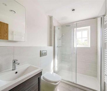 Sweetapple House, Catteshall Road, Godalming, Surrey, GU7 - Photo 4