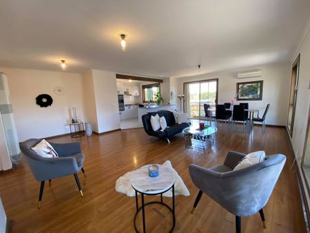 charming 3 bedroom home - Photo 4