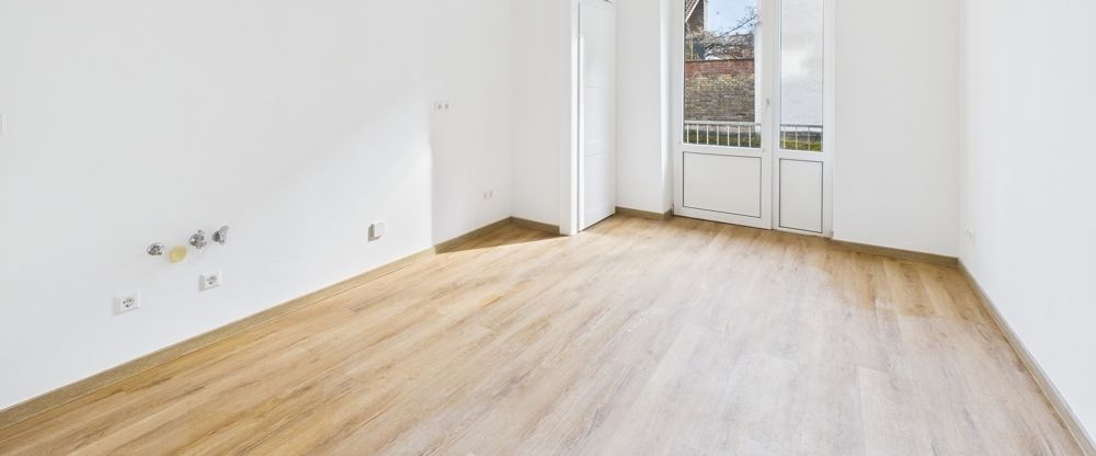 Erstbezug nach Sanierung! Moderne Wohnung mit Balkon - Photo 1