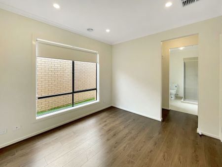 84 Crown Street, Sebastopol - Photo 3