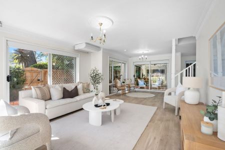 Sunlit & Effortless Lifestyle - Photo 5