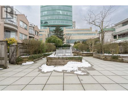 104 788 W 8 AVENUE, Vancouver, British Columbia - Photo 5