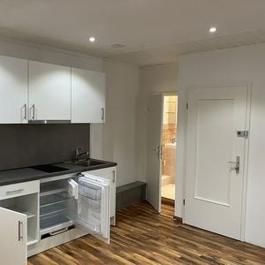 1 Zimmer, 30 m², 1. Stock - Photo 2