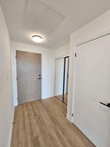 For Lease - 2300 St Clair Avenue Unit# 901, Toronto, Ontario - Photo 4