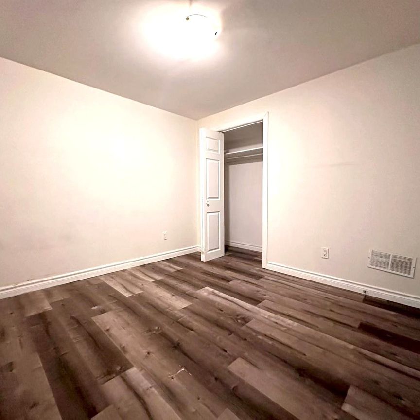 For Lease - 12 Milton Place, Vaughan, Ontario - Photo 1