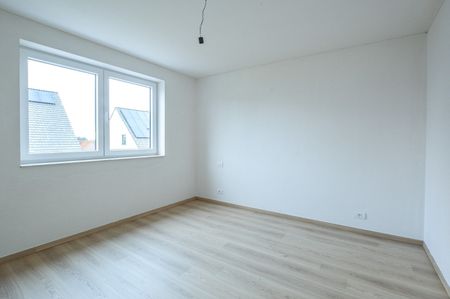 Energiezuinige en hoogwaardig afgewerkte nieuwbouwwoning te Roksem. - Photo 3