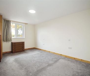 3 bedroom bungalow to rent - Photo 2