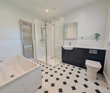2 bedroom terraced house to rent - Photo 5
