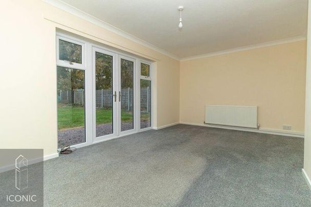 3 bedroom detached bungalow to rent - Photo 1