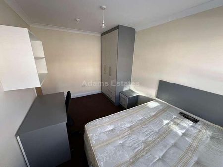 Pitcroft Avenue, Reading, RG6 - Photo 3