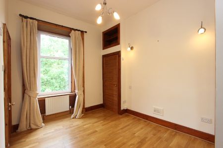Broomhill Drive, Broomhill, Glasgow, G11 7AA - Photo 4