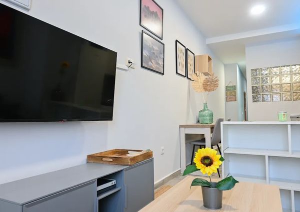 Calle de la Isla de Java, Madrid, Community of Madrid 28034