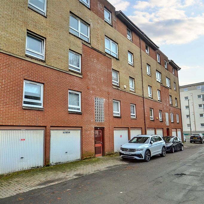 2 bed flat to rent in Whiteinch, Glasgow, G14 - Photo 1