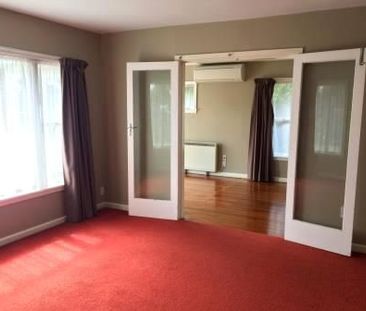 West Is Best - Photo 3