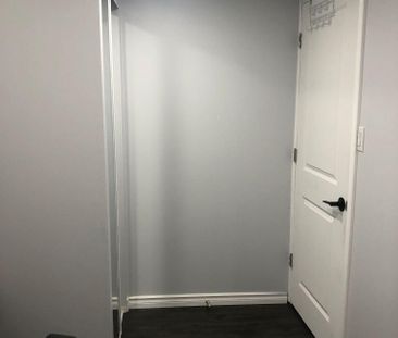 For Lease - 224 Ellington Drive, Toronto, Ontario - Photo 6