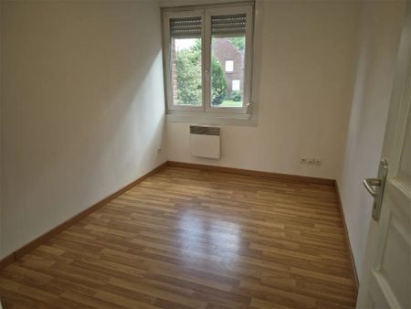 Location appartement 2 pièces - 41.2m² à Cambrai (59400) - Photo 5