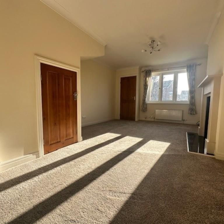 2 bedroom semi-detached house to rent - Photo 1