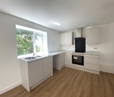 Barton Hill Road, Bristol, BS5 0AP - Photo 5