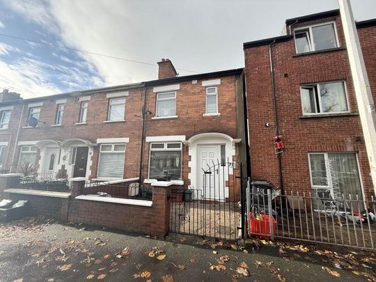 37 Templemore Avenue, Belfast, BT5 4FP - Photo 1