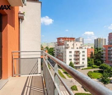 Pronájem bytu 1+kk v osobním vlastnictví 32 m², Praha 10 - Záběhlice - Fotografie 2