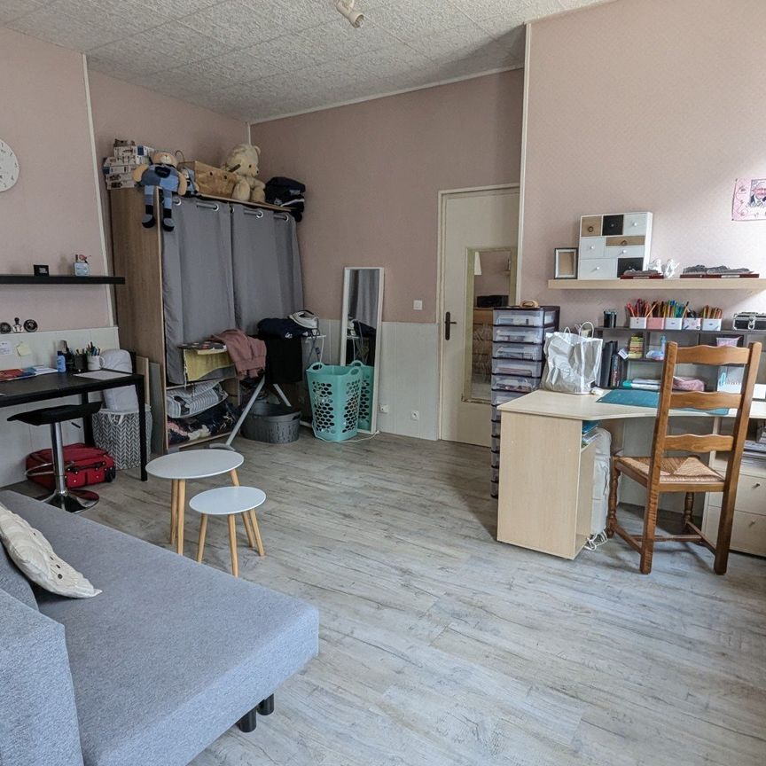 Maison 5 pièces de 100 m² à Caudebec-lès-Elbeuf (76320) - Photo 1