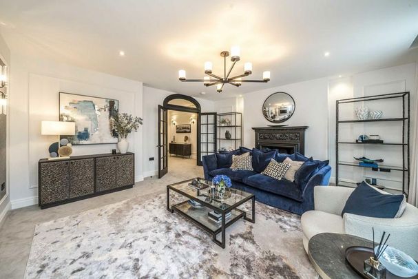 3 bedroom flat to rent - Photo 1