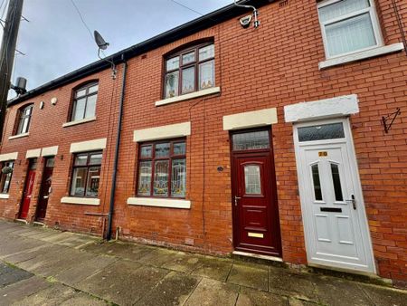 2 Bedroom Terrace House to Rent in Ashton - Photo 4