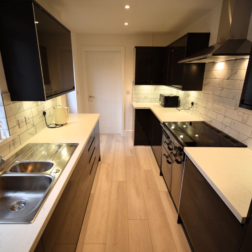 Room in a shared house, Newtown Road, Carlisle, CA2 - Photo 1