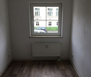 Gemütliche 2-Raum-Wohnung in Debschwitz mit Badewanne und Balkon - Foto 1