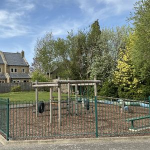 4 bedroom house to rent - Photo 2