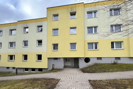 Erstbezug nach Komplettrenovierung! Garconniere mit Tiefgaragenplatz im Zentrum von Pressbaum - Foto 3