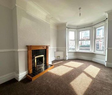 Oxhay View, Newcastle, ST5 - Photo 1