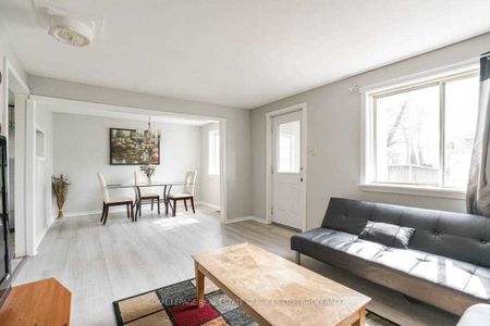 For Lease - 1725 Spruce Hill Road, Pickering, Ontario - Photo 2